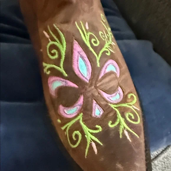 Colorful Embroidered Western Heeled Boots - Picture 3 of 15